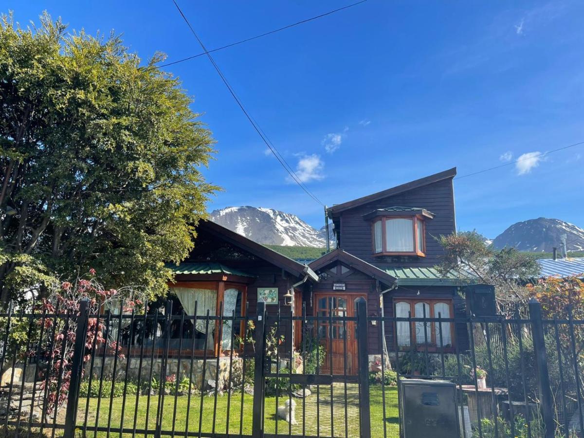 Ulen Bed & Breakfast Ushuaia Eksteriør bilde